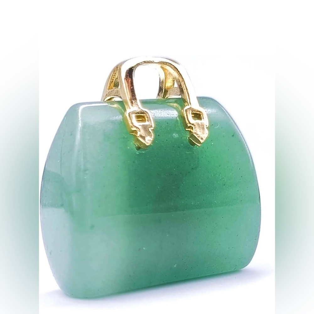 JADE | Healing Stone handbag sculpture
